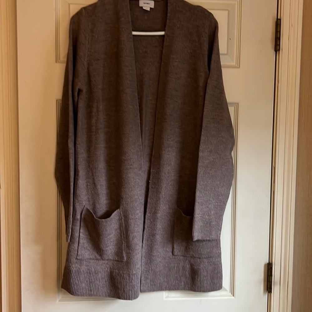 Old Navy Mauve cardigan sweater